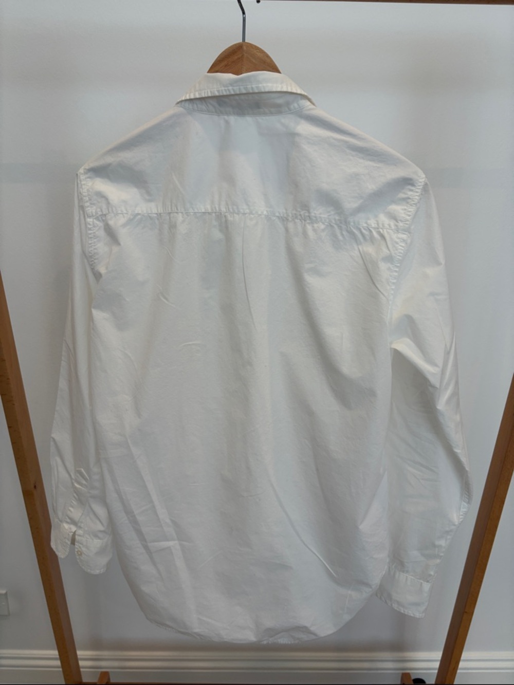 Quince Organic Cotton Poplin White Button-Down Shirt - Picture 4 of 7